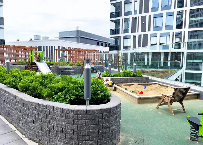 Aseman Portti - Stunning 1br 10th Floor شقة